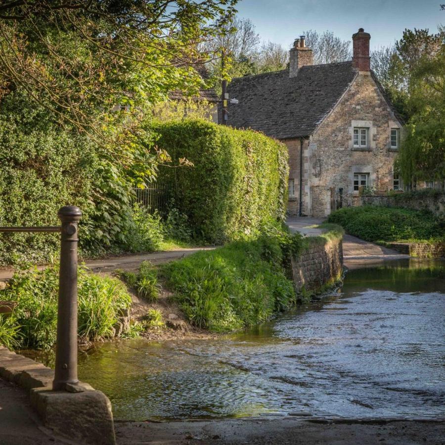 Talbot House Lacock Exterior foto